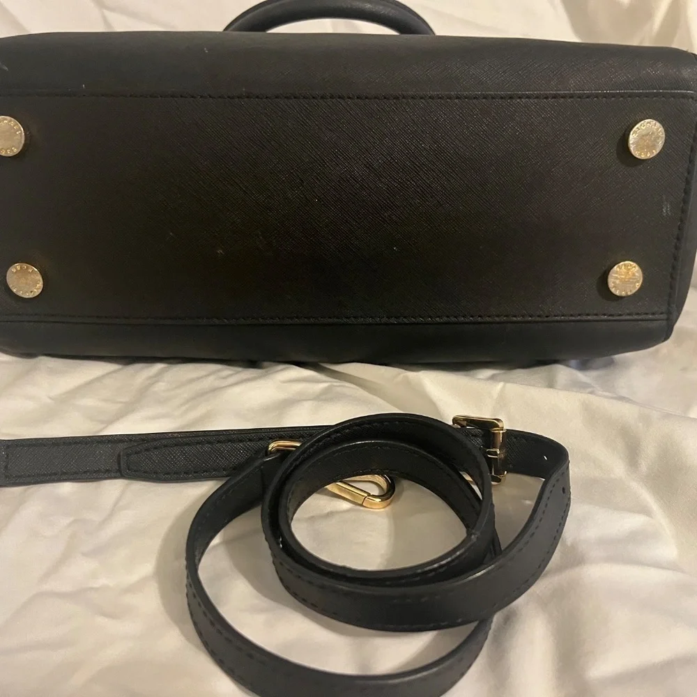 Michael Kors Medium Black Leather Bag. Barely used. Wear on shoulder / handles.